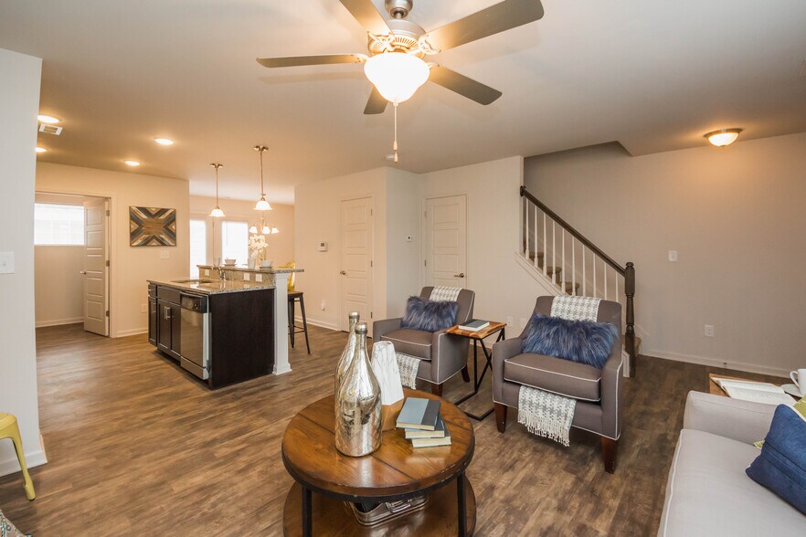 Building Photo - 271 Cane View Trl