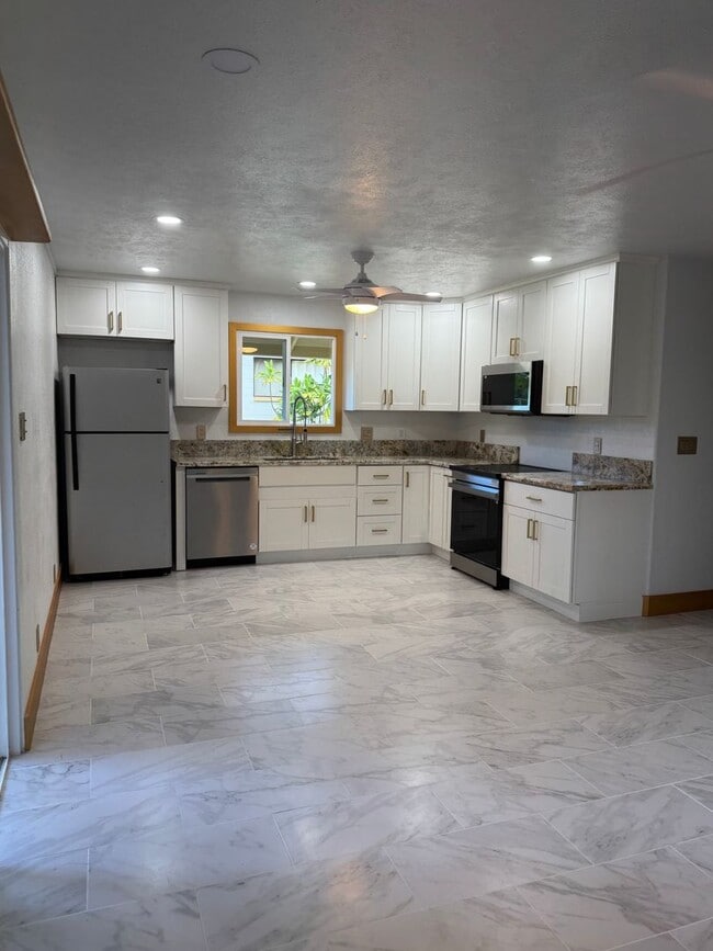 Primary Photo - Newly Renovated 2 Bedroom / 1 Bathroom Cottage for Rent in Makawao!