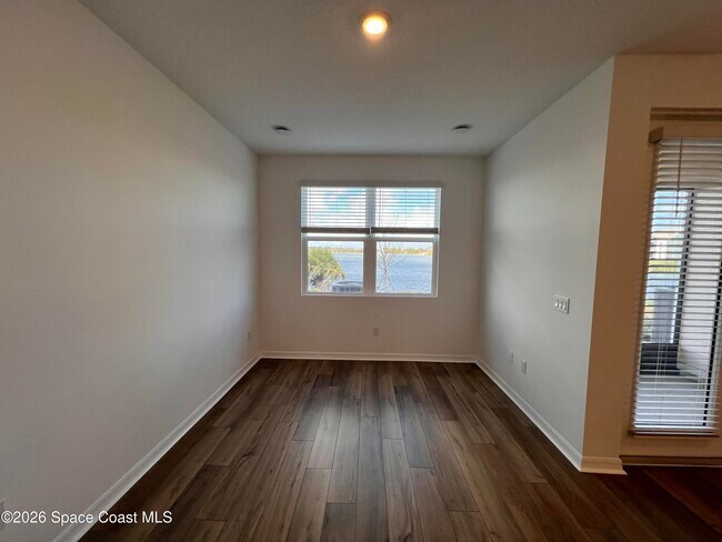 Building Photo - 1258 Bluewater Ln