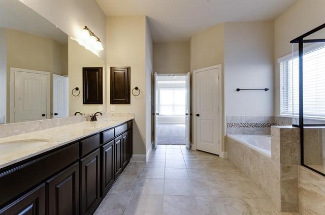 Building Photo - 801 Cypress Hill Dr