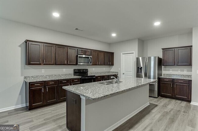 Building Photo - 145 Alexander Ln