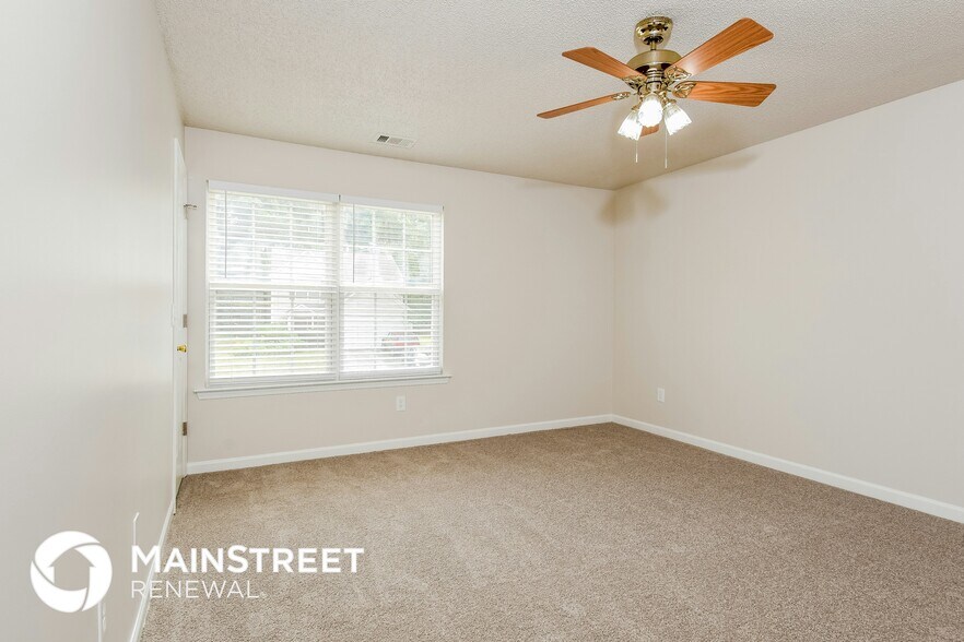 Building Photo - 6734 Brookfield Way