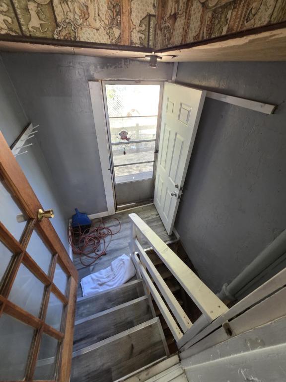 Building Photo - 111 Oakhill St