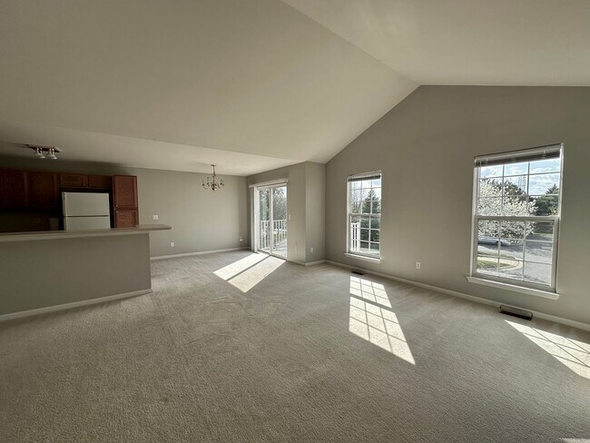 Building Photo - 13153 Canopy Dr