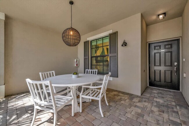 Building Photo - 5720 Palmer Cir