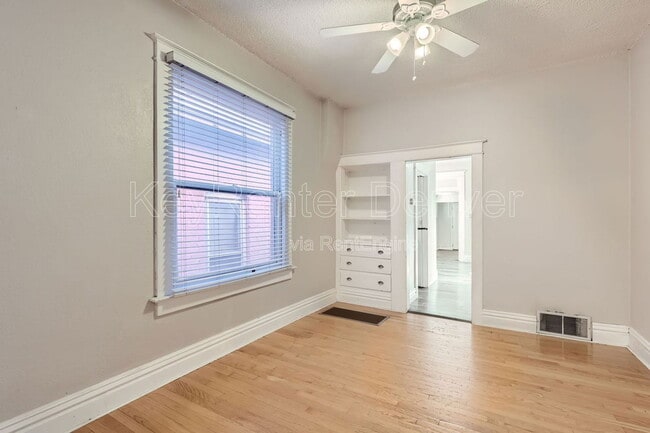 Building Photo - 4351 Umatilla St