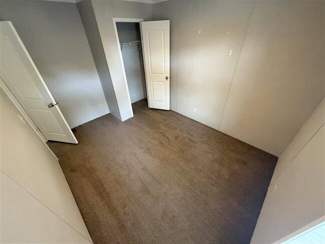Building Photo - 2501 N Apperson Way