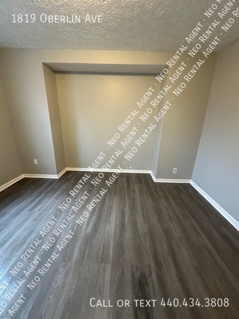 Building Photo - 1819 Oberlin Ave