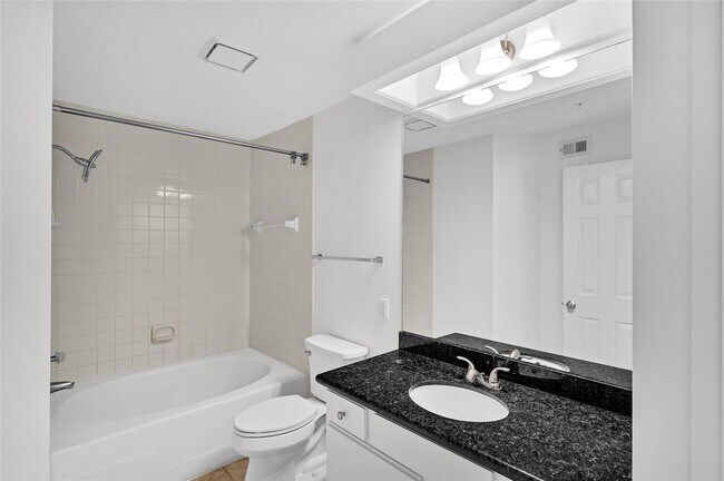 Building Photo - 3231 Allen Pkwy