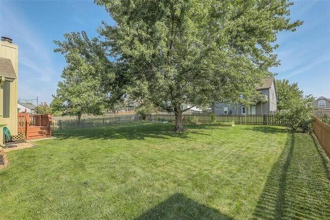Building Photo - GORGEOUS Home in the Liberty School District-Available in JUNE!!