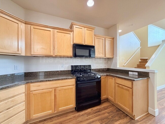 Building Photo - 13760 SW Mapleview Ln