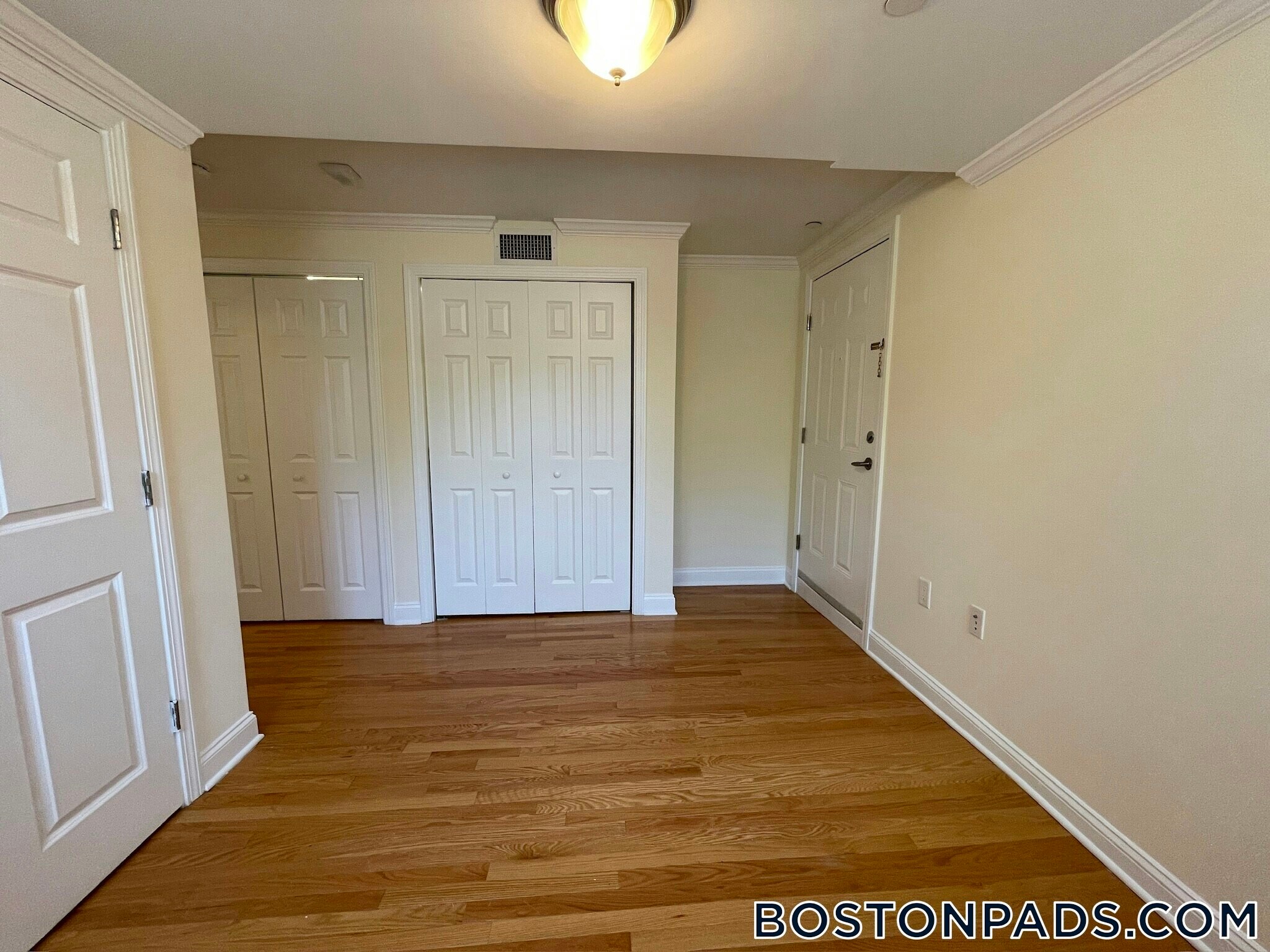 Building Photo - 21 Wendell St