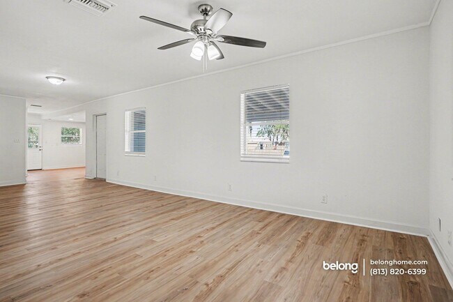 Building Photo - 403 Virginia St