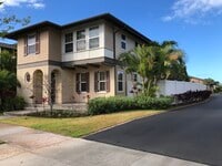Building Photo - Pet-Friendly Spacious Solar-Powered Home i...