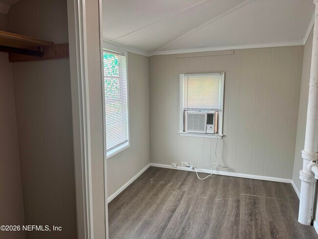 Building Photo - 3673 Randall St