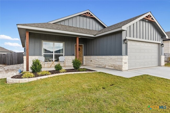 Building Photo - 1606 Flatland Trl