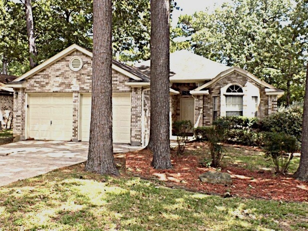 Primary Photo - 10467 Twin Circles Dr