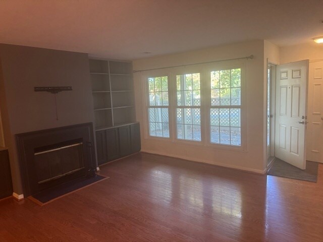 Building Photo - 13119 Shadyside Ln