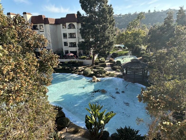 Building Photo - 5745 Friars Rd