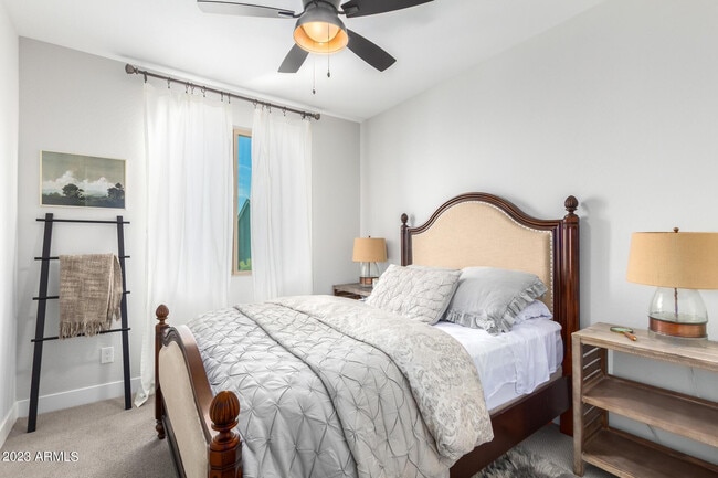 Building Photo - 2029 W Kinfield Trail