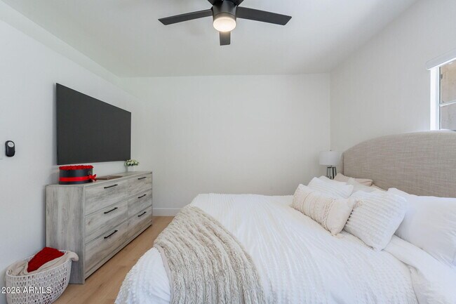 Building Photo - 11333 N 92nd St