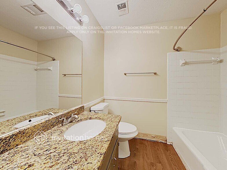 Building Photo - 2354 Shadowood Dr SW
