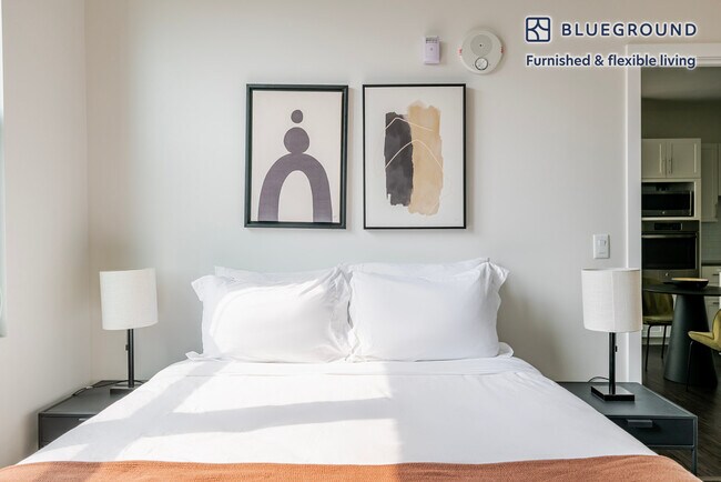 Building Photo - 449 Canal St