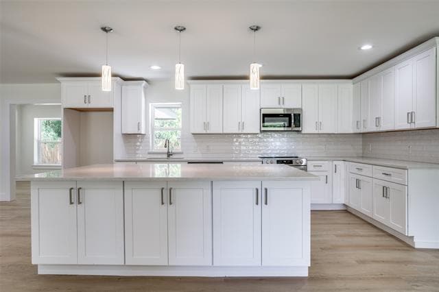 Building Photo - 515 John Arden Dr