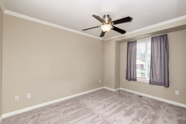 Building Photo - 4-Bedroom, 2-Bathroom Rambler with Beautiful Features and Mountain Views!