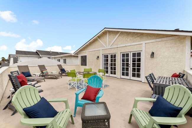 Building Photo - 4850A - Mandalay Shores/ Oxnard/ 5 bedroom...