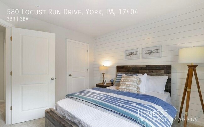 Building Photo - Brand New Townhouses on Locust Run Drive!