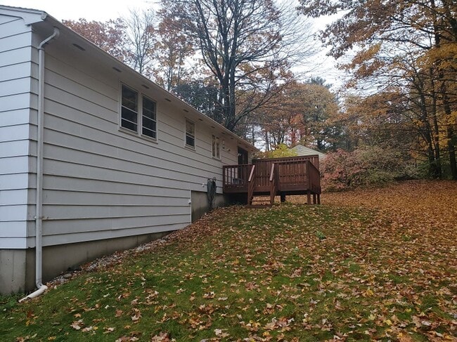 Building Photo - Athol Single Family
