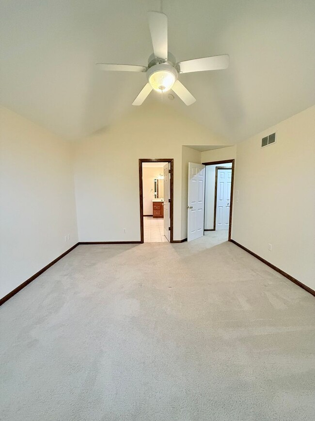 Building Photo - **MOVE-IN SPECIAL** Four Bedroom Home in T...