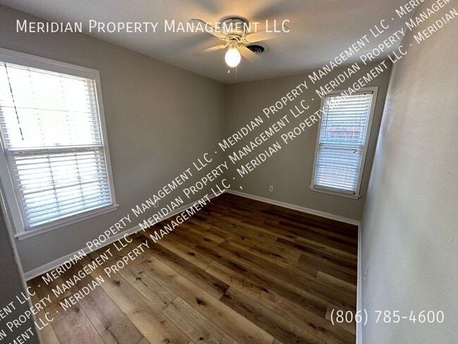 Building Photo - 4423 27th St
