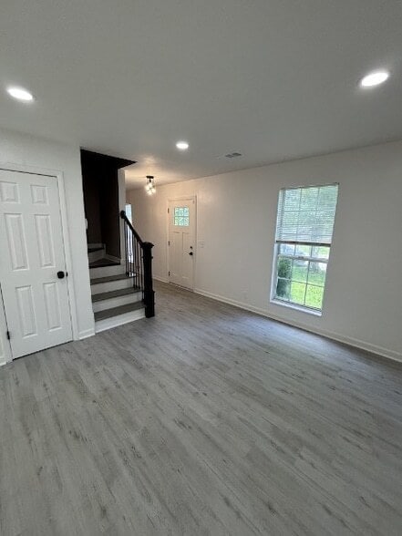 Building Photo - 3221 New Towne Rd