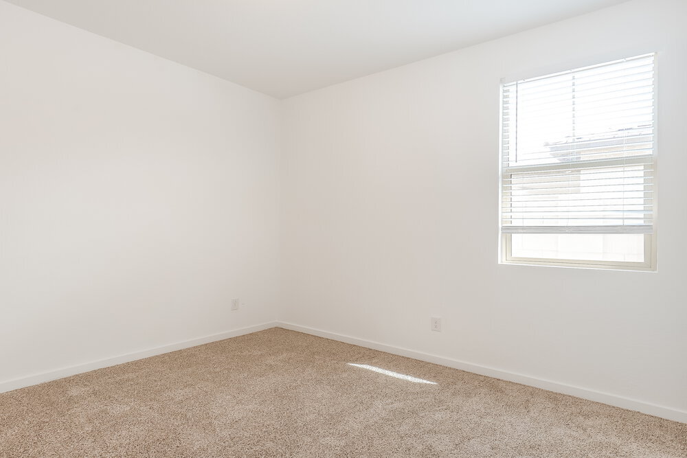 Building Photo - 11014 W Luxton Ln