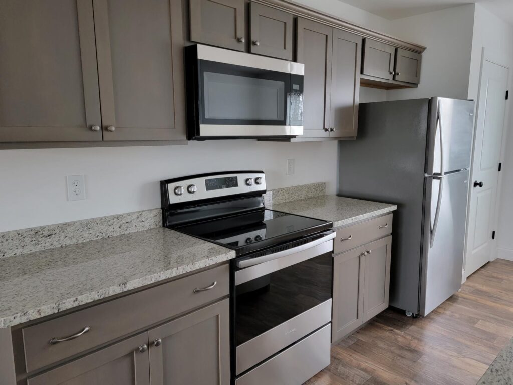 Building Photo - 438 Masonic Dr