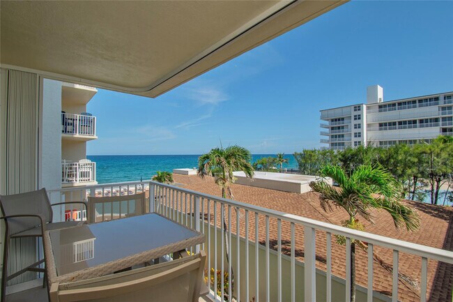Building Photo - 3540 S Ocean Blvd