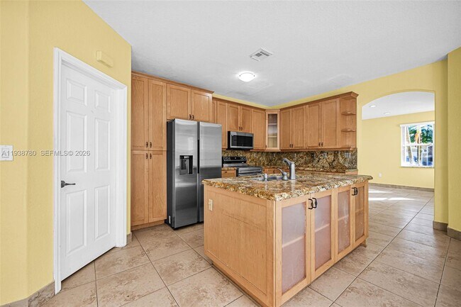 Building Photo - 11412 SW 137th Pl