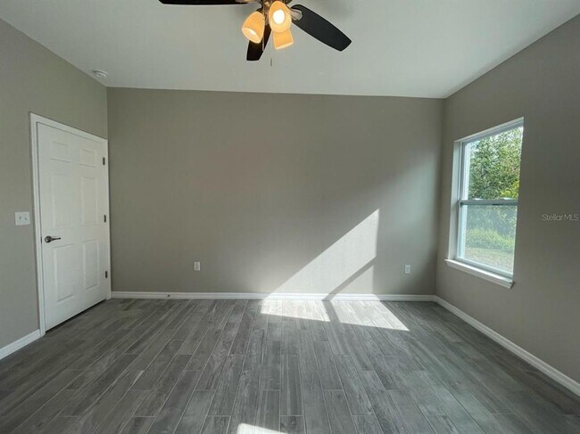 Building Photo - 407 Bedlington Ct