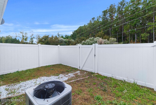 Building Photo - 131 Glen Cannon Drive