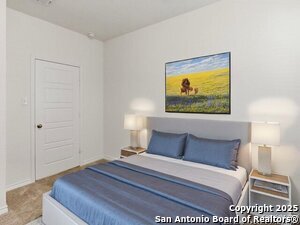 Building Photo - 245 Blacktail Dr