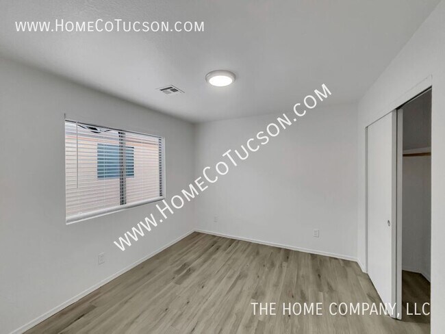 Building Photo - 1598 W Lavender Sky St