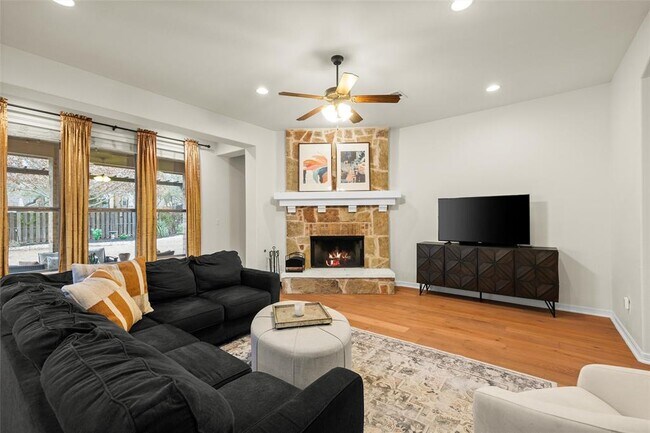 Building Photo - 17408 Wildrye Dr