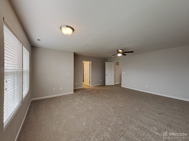Building Photo - 6910 Nellore St