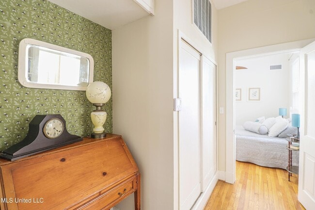 Building Photo - 145 St Francis St