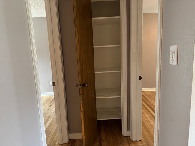 Building Photo - Single Family - Central AC, Penfield with Fairport Schools