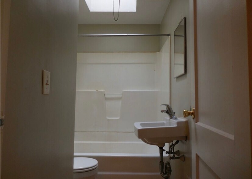 Bathroom (Located Upstairs) - 123 Madison Dr