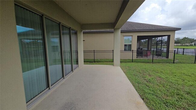 Building Photo - 11839 Cross Vine Dr