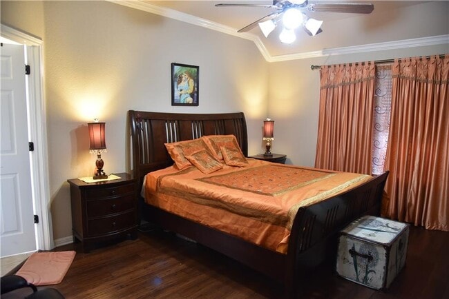 Building Photo - 9500 Lisi Anne Dr